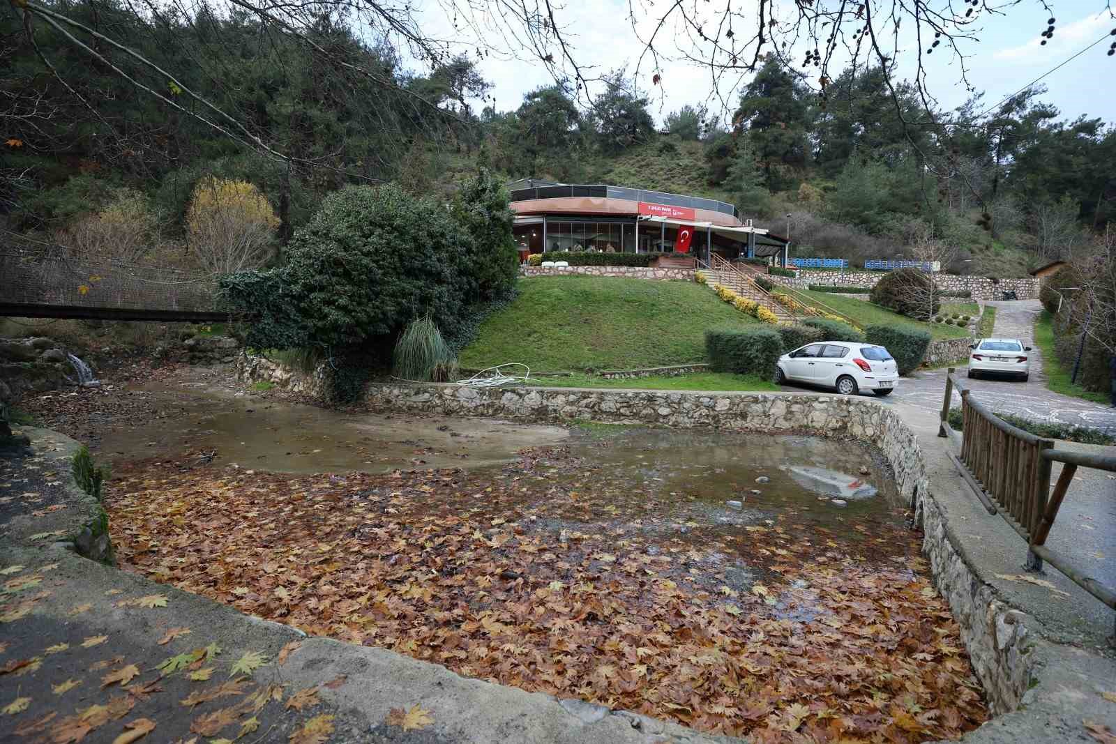 Gençlik Kafe gençlerin buluşma noktası oldu
