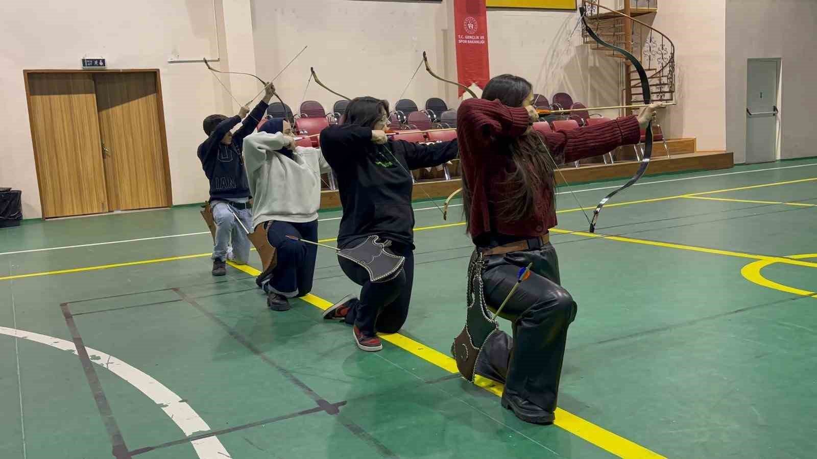 Gençlik Kış Kulübü, Muş’ta yarıyıl tatiline renk katıyor
