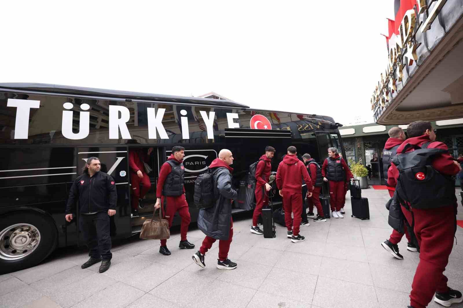 Gençlik ve Spor Bakanı Bak Kosova’da

