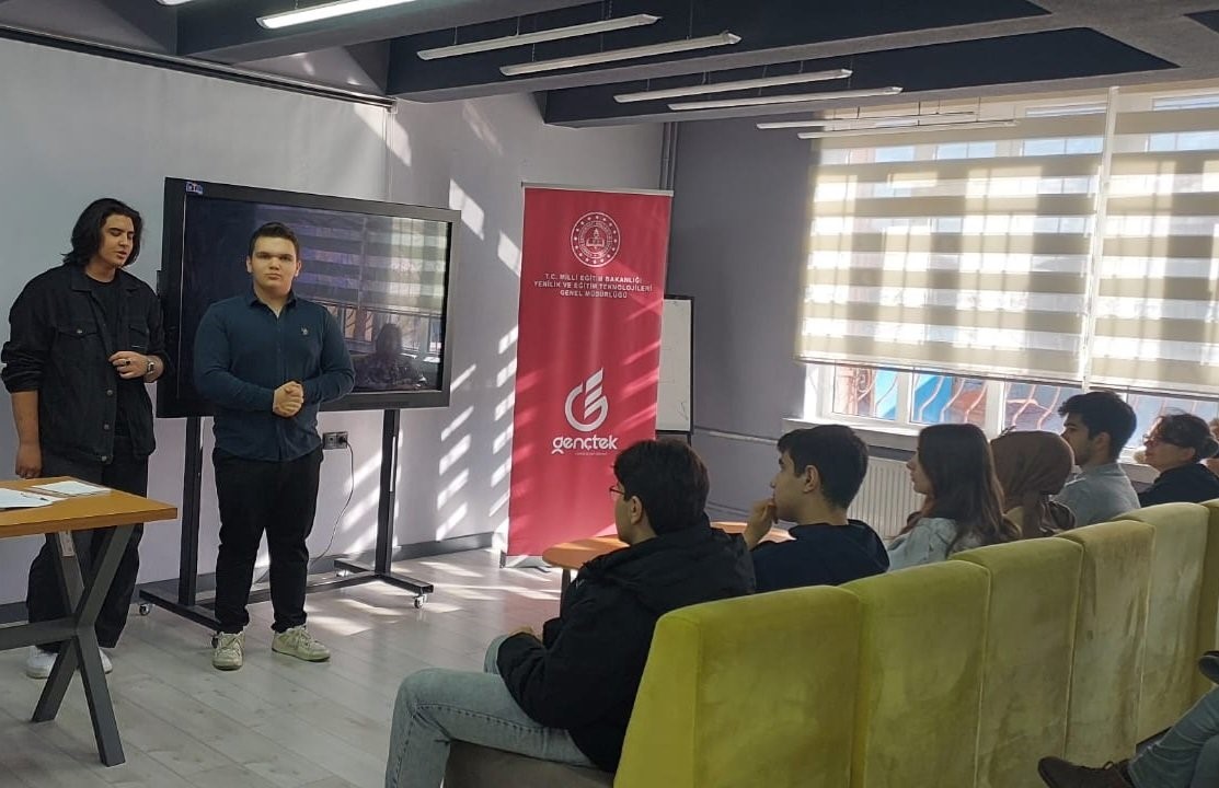 ’GençTek Eskişehir İl Organizasyon Öğrenci Ekibi Toplantısı’ yapıldı
