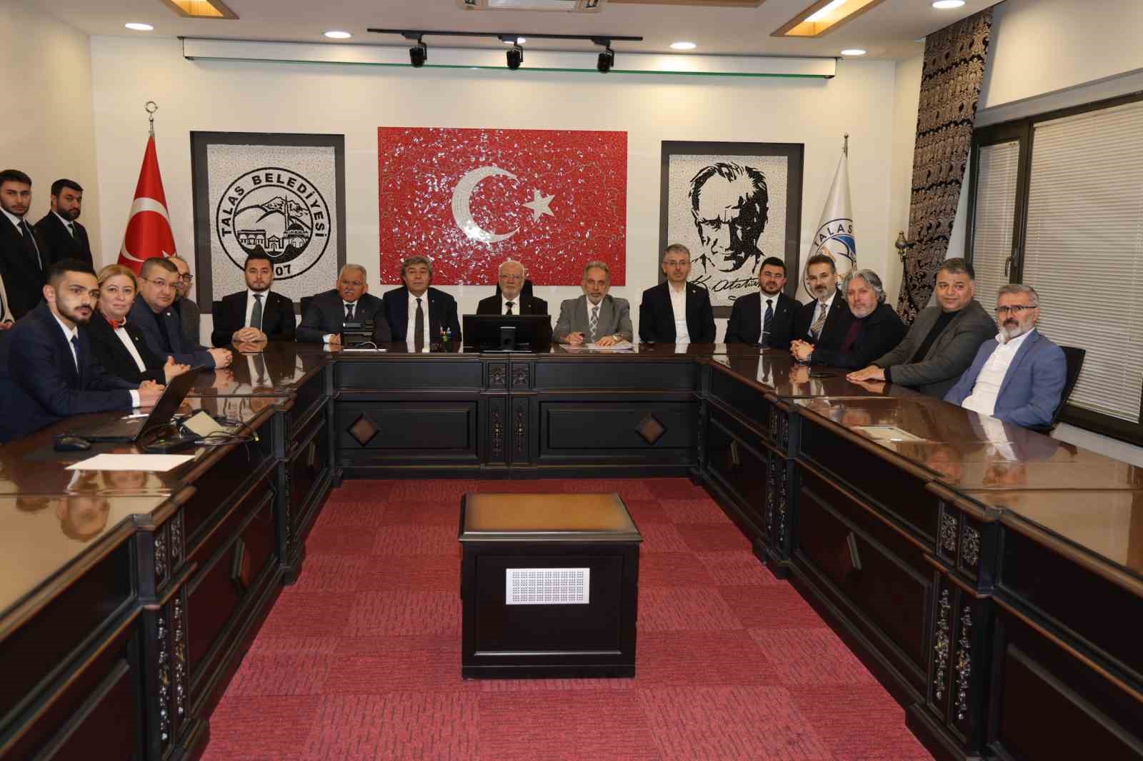 Genel Başkan Vekili Elitaş’tan Talas övgüsü
