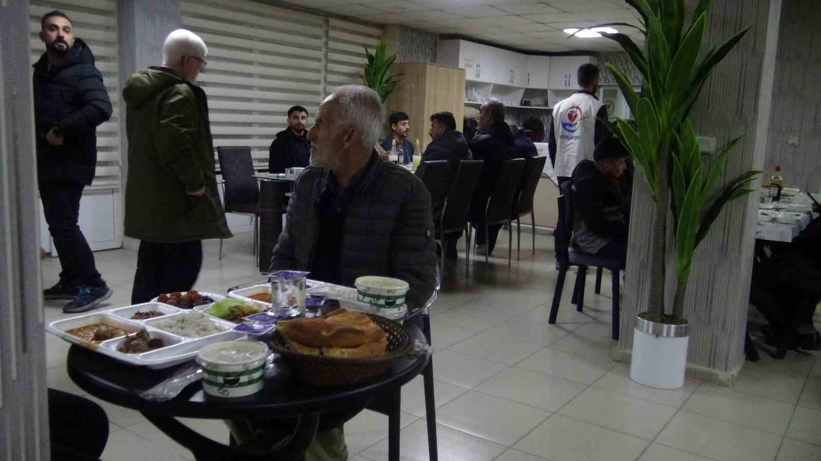 Gercüş’te anlamlı iftar buluşması
