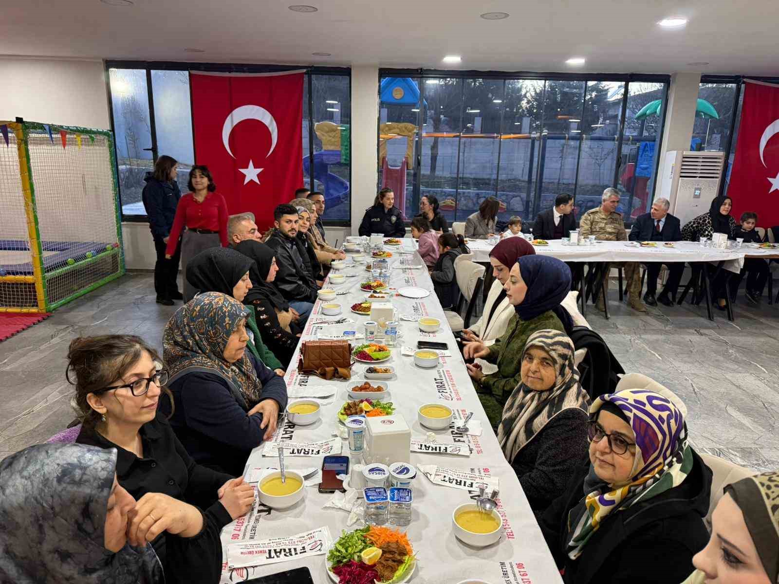 Gercüş’te birlik ve beraberlik iftarı
