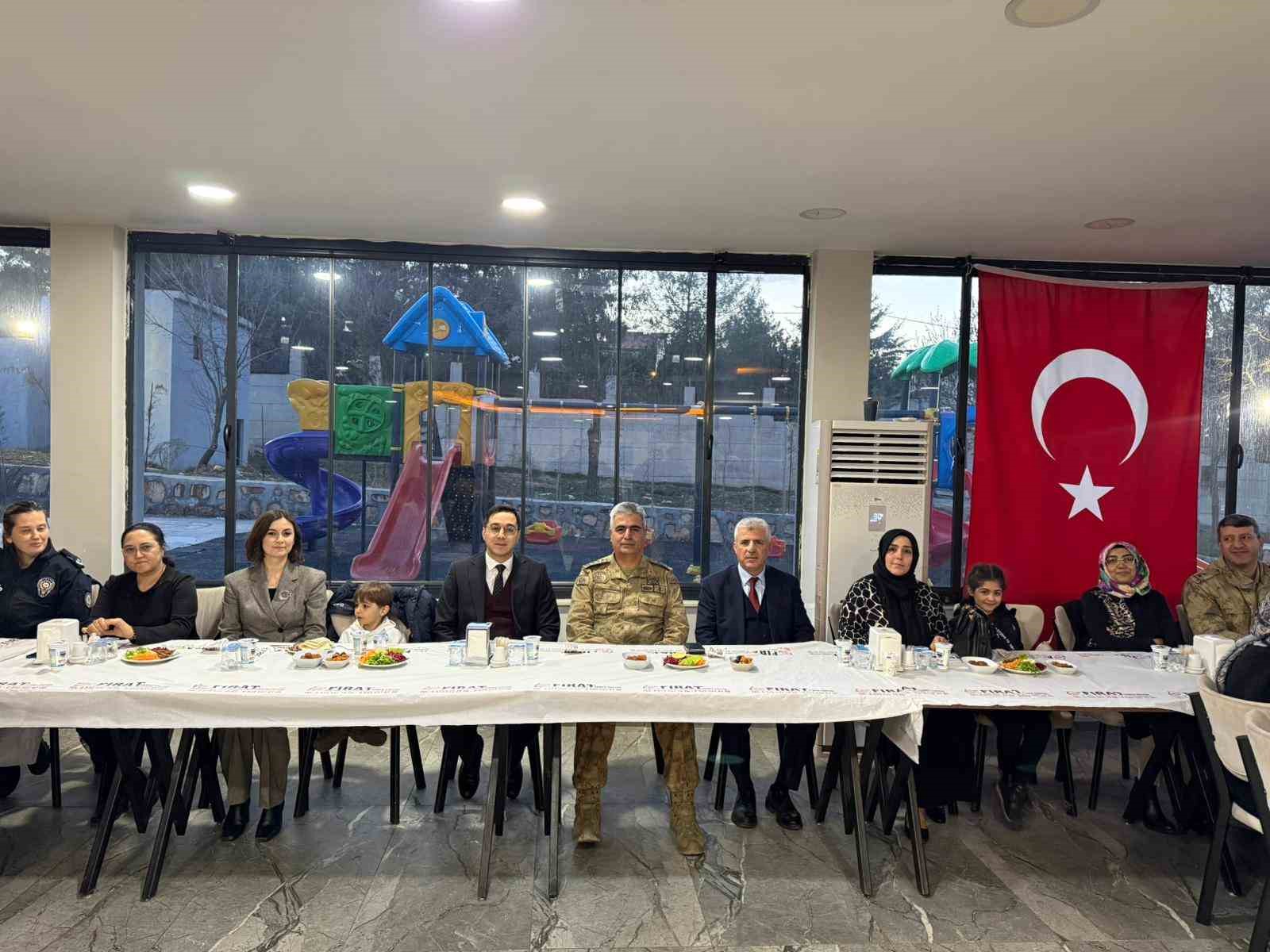 Gercüş’te birlik ve beraberlik iftarı
