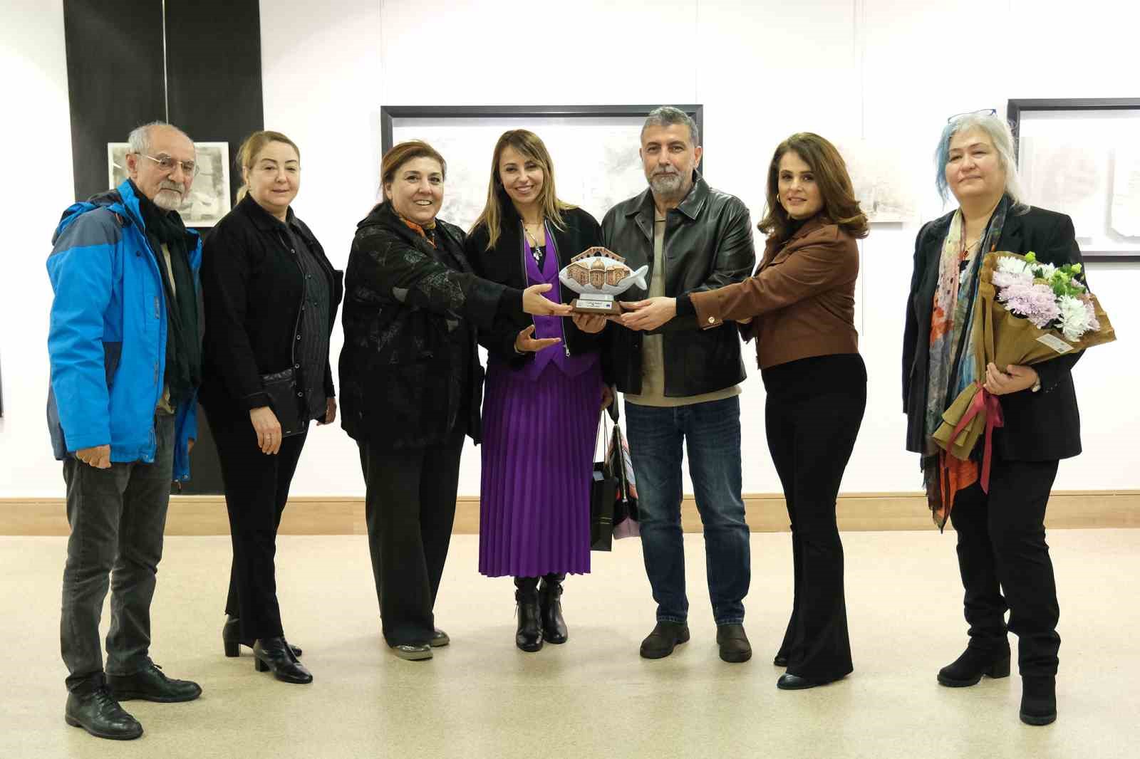 Geri dönüşümün hikayesi "Yeniden" Sergisi ile sanatseverlerle buluştu
