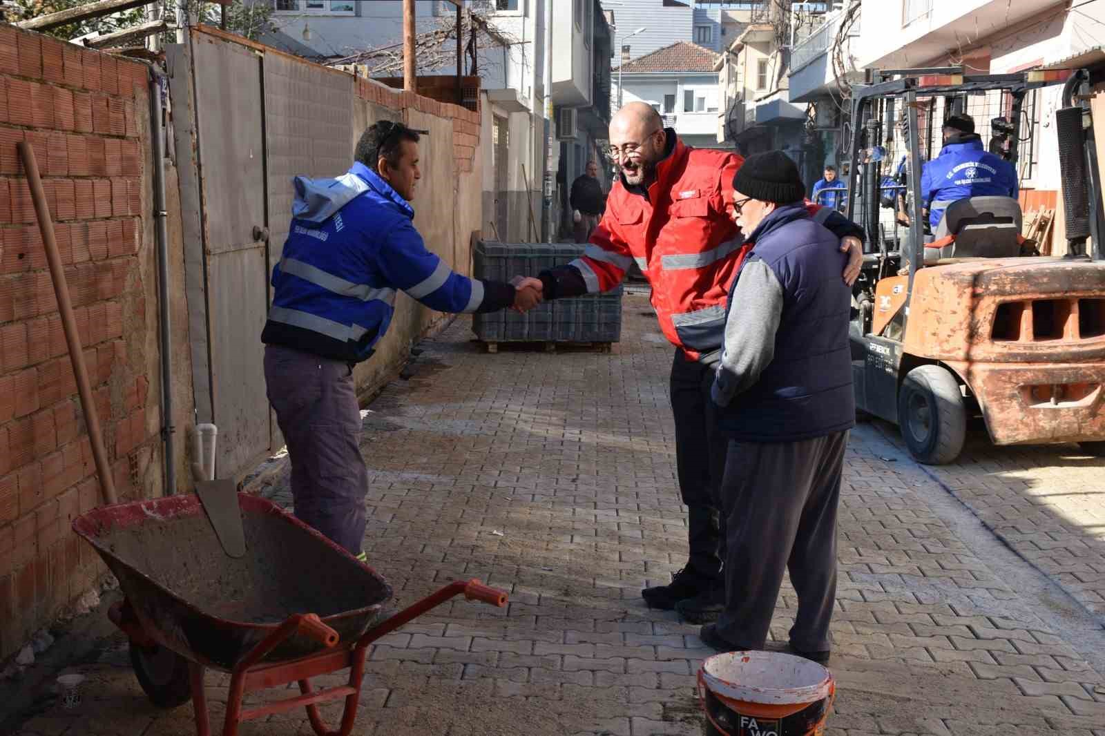 Germencik’te çaylar Başkan Zencirci’den
