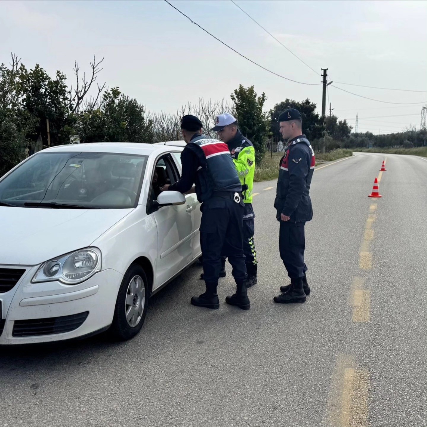 Germencik’te jandarma bayram boyunca sahadaydı
