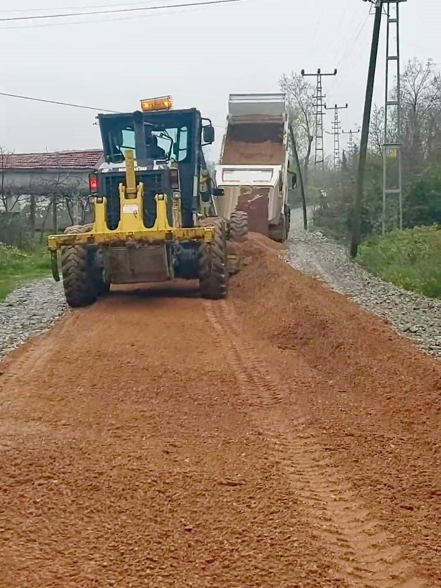 Gerze grup yolları modernize ediliyor
