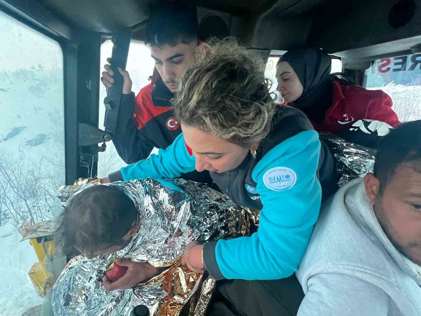 GES tesisini temizlemeye gitti, 5.5 saatlik çalışmanın sonunda kurtarıldı
