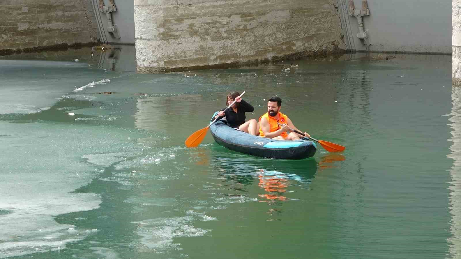 Gezgin öğretmen Zernek Barajı’ndan Van Gölü mesajı
