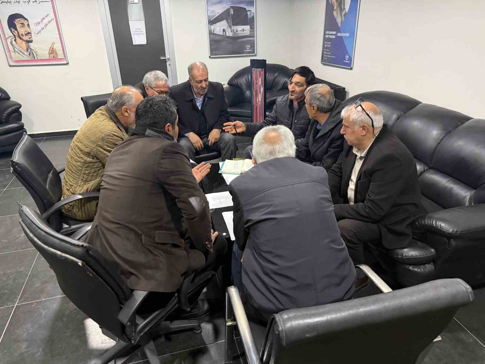 Gezin’in yeniden belediye olması için girişimler sürüyor
