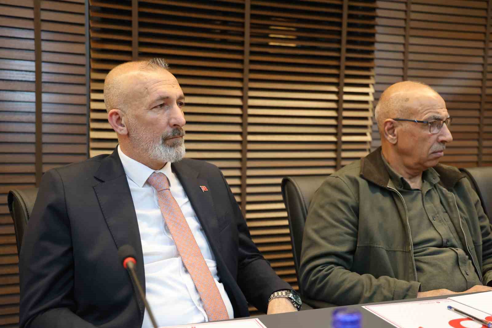 Gıda ve Kontrol Genel Müdürü Dr. Dilber: "Gıda güvenilirliğinde önemli olan ne kadar üretildiği değil, ne kadar sağlıklı tüketilebildiğidir"
