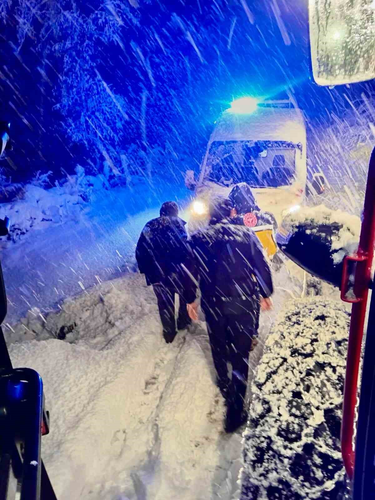 Giresun’da 521 köy yolu kar nedeniyle ulaşıma kapandı

