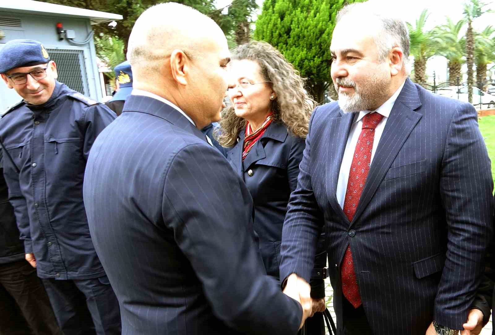 Giresun’un yeni valisi Mustafa Koç görevine başladı
