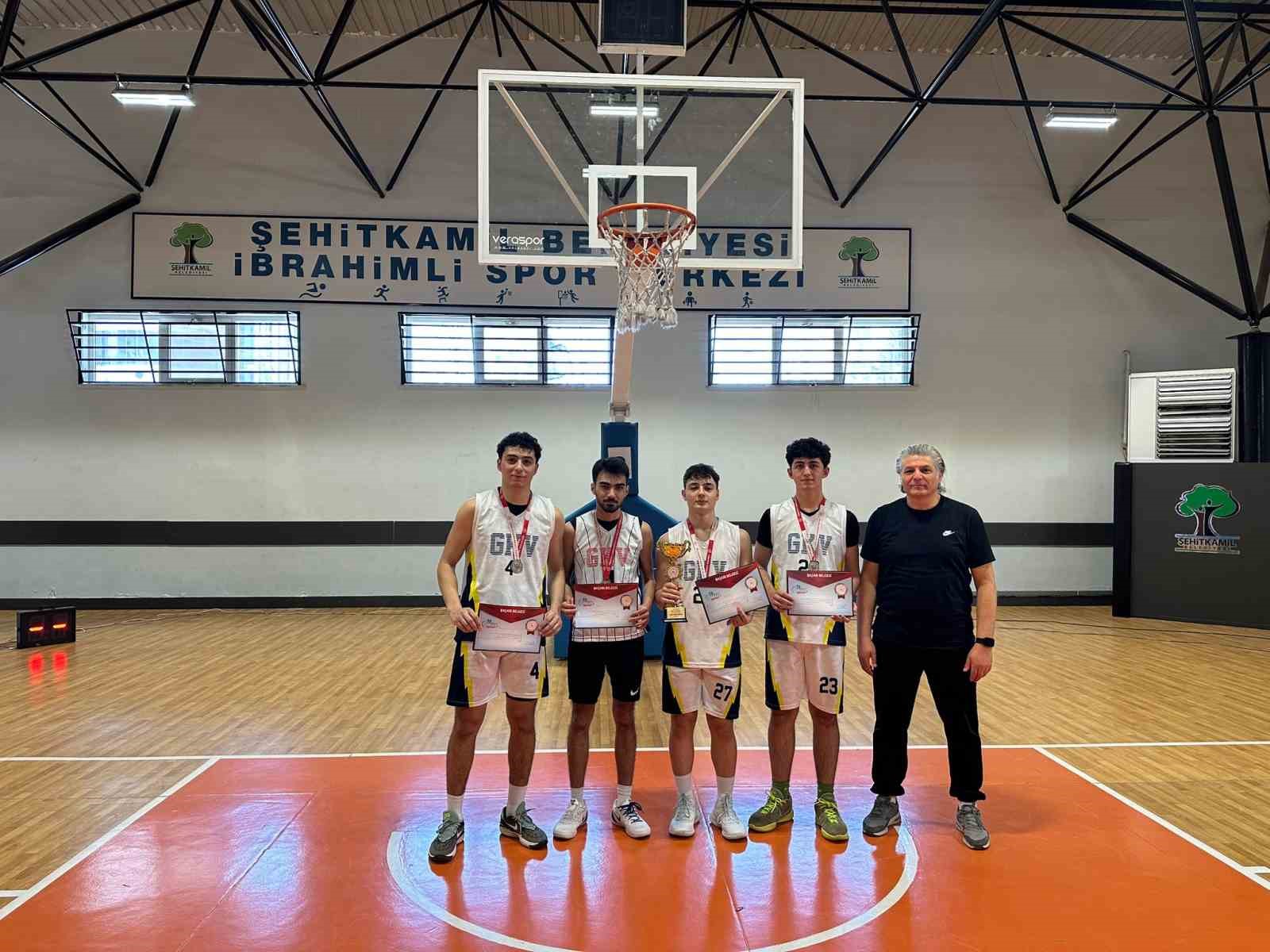 GKV Basketbol Yıldız Erkekler ’de Türkiye Finallerine yükseldi
