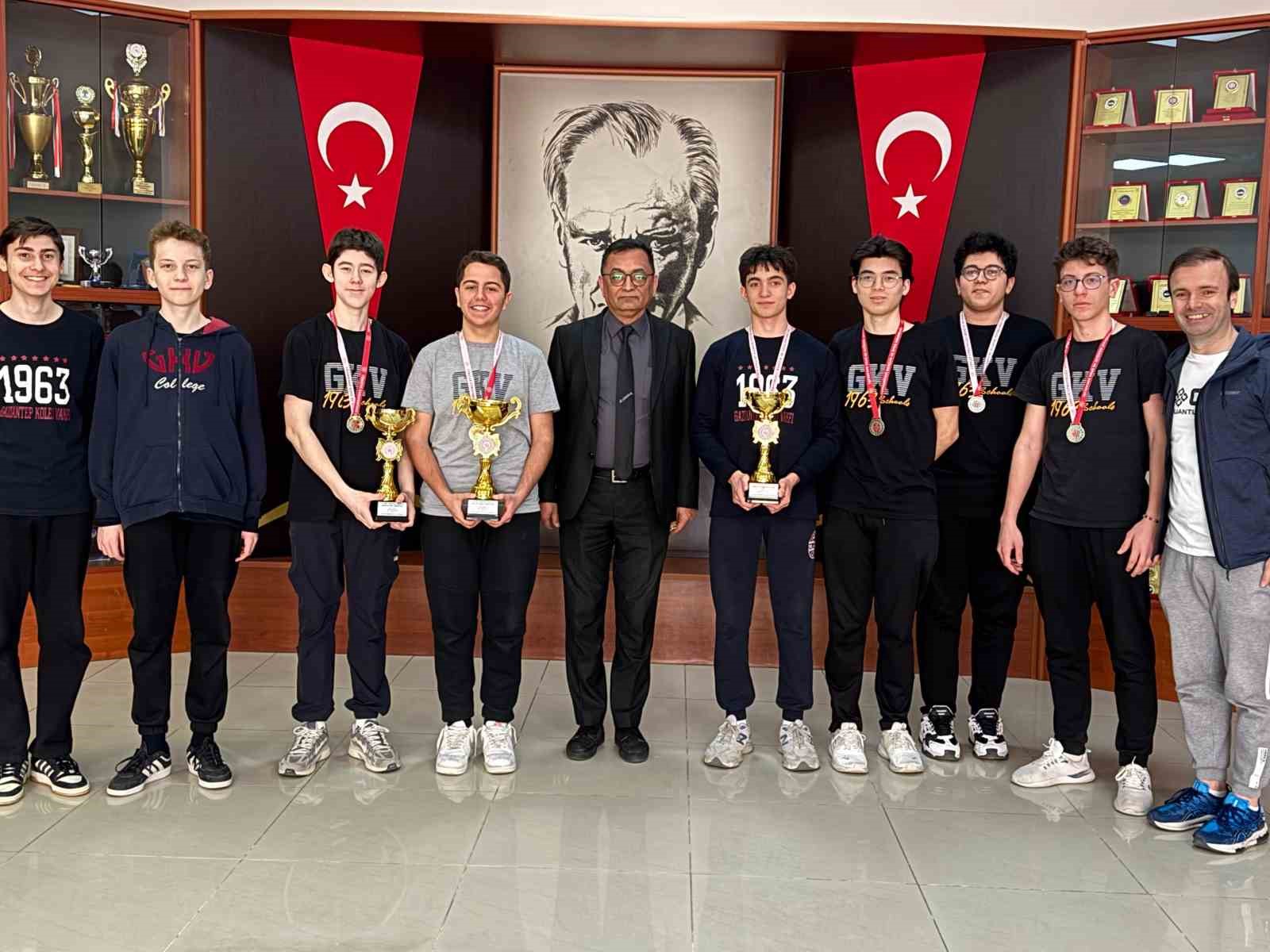 GKV Özel Liseleri Çanakkale Zaferi turnuvasına damga vurdu
