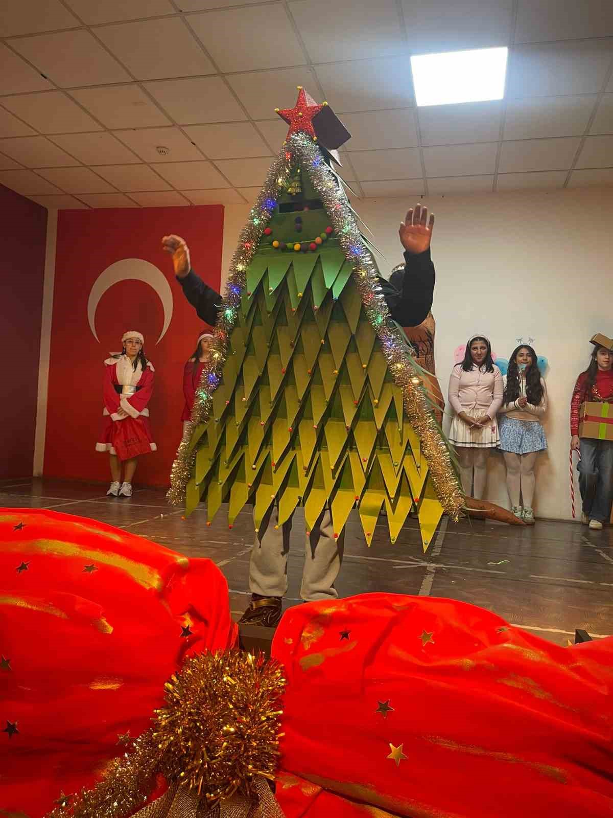 GKV’lilerin tasarım odaklı etkinlikler dikkat çekti
GKV’lilerin tasarım odaklı etkinlikler dikkat çekti