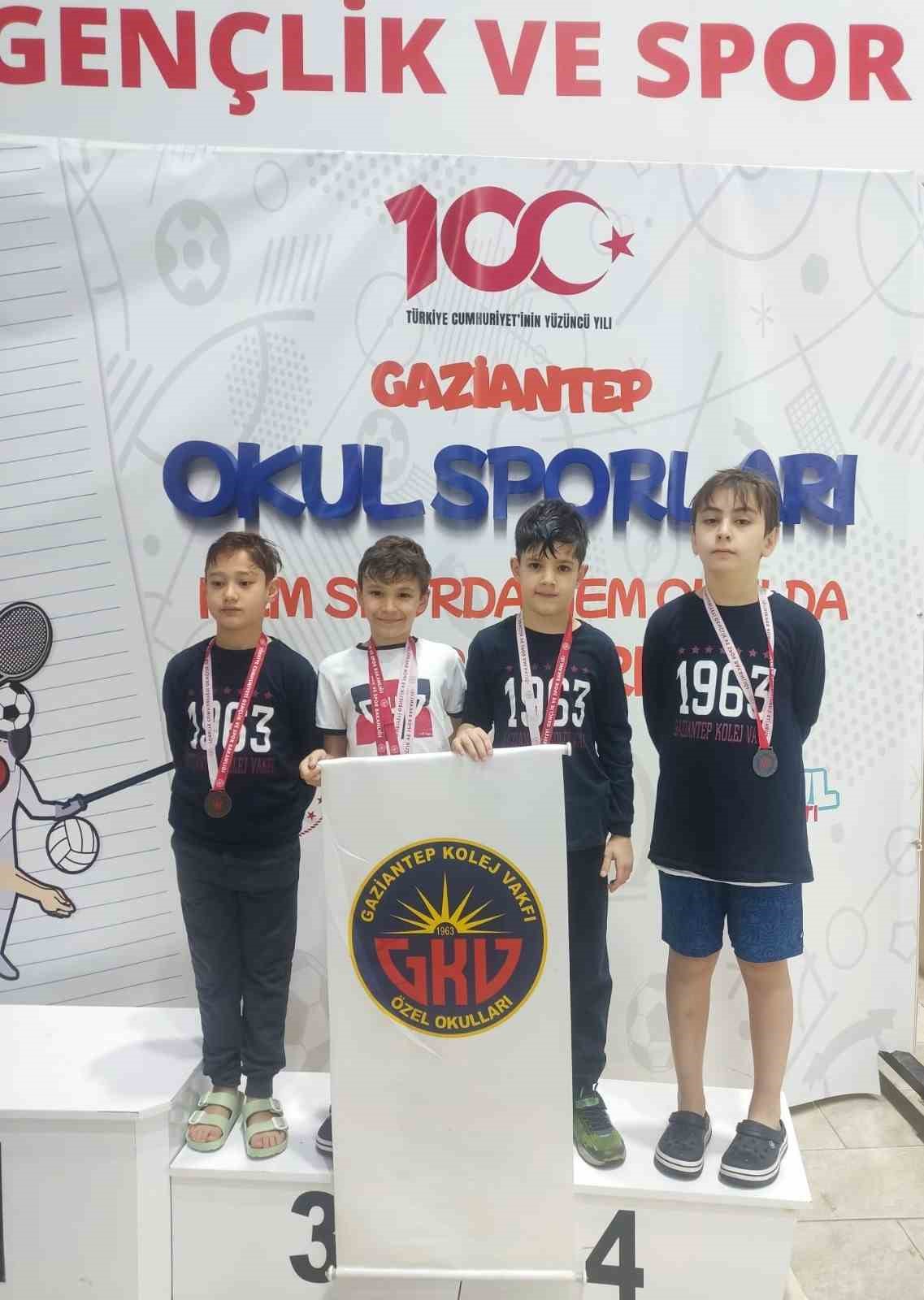 GKV’nin altın kulaçları başarıdan başarıya koşuyor
