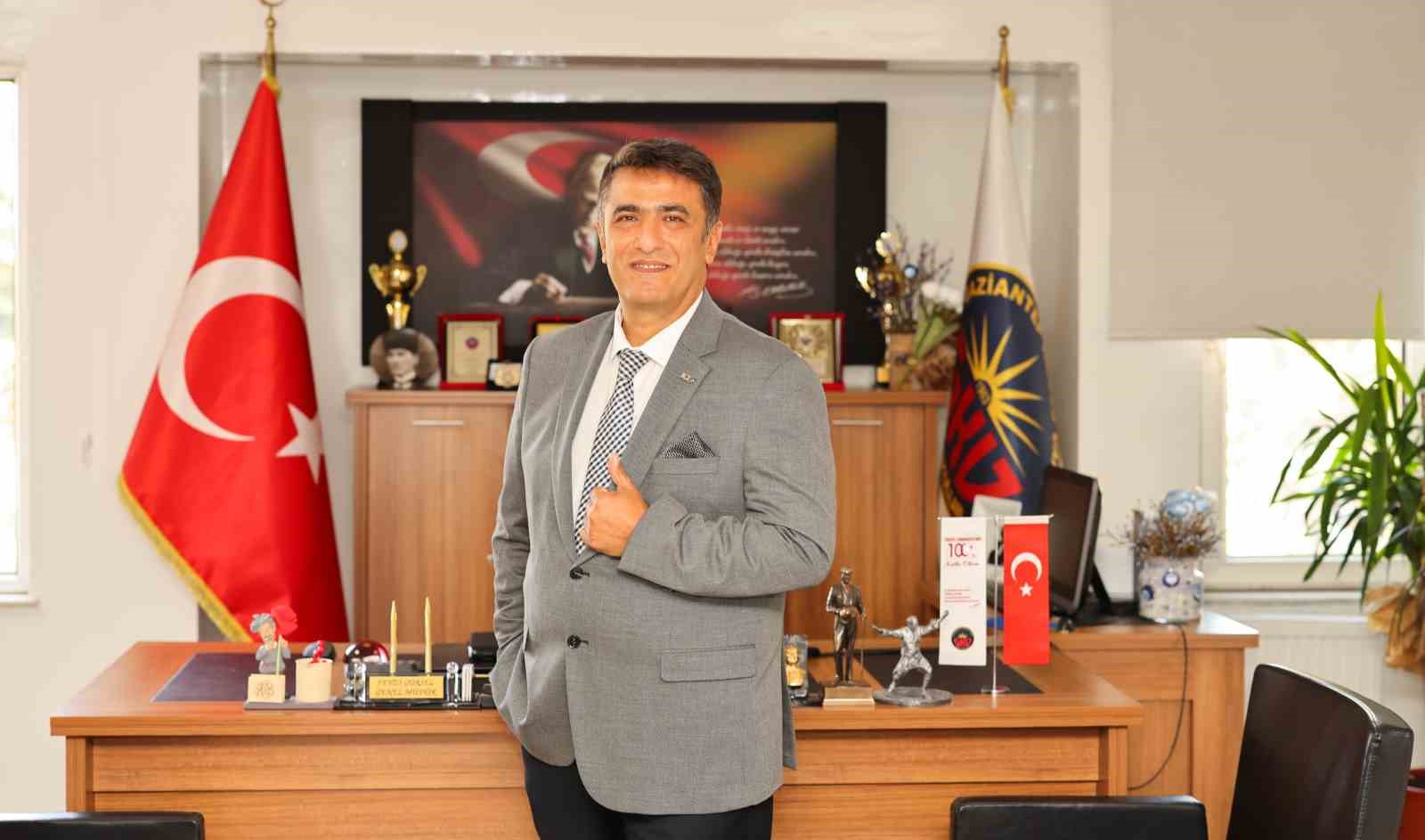 GKV’nin namağlup şampiyon takımı Türkiye Finallerinde
GKV’nin namağlup şampiyon takımı Türkiye Finallerinde