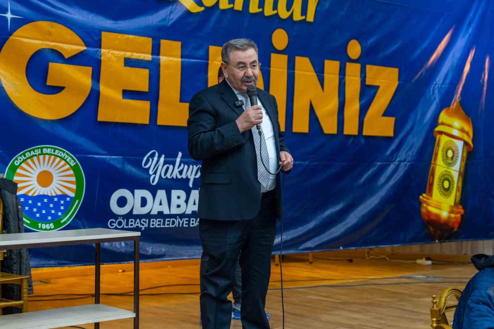 Gölbaşı Belediye Başkanı Odabaşı, ilk iftarını vatandaşlarla gerçekleştirdi
Gölbaşı Belediye Başkanı Odabaşı, ilk iftarını vatandaşlarla gerçekleştirdi