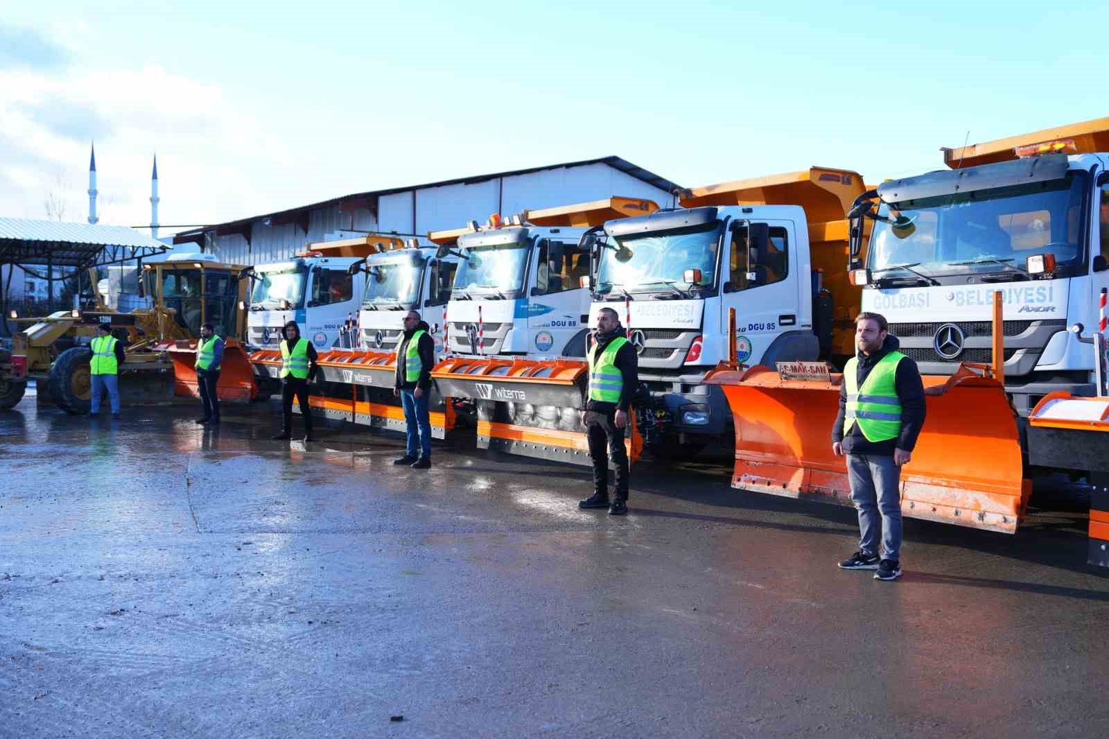 Gölbaşı Belediyesi, karla mücadeleye hazır
