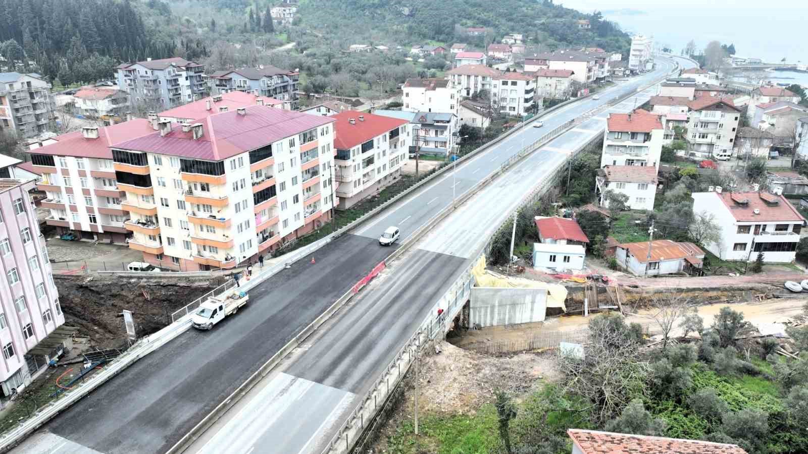 Gölcük Ulaşlı’da inşa edilen alt geçit projesiyle ulaşım kesintisiz hale gelecek
