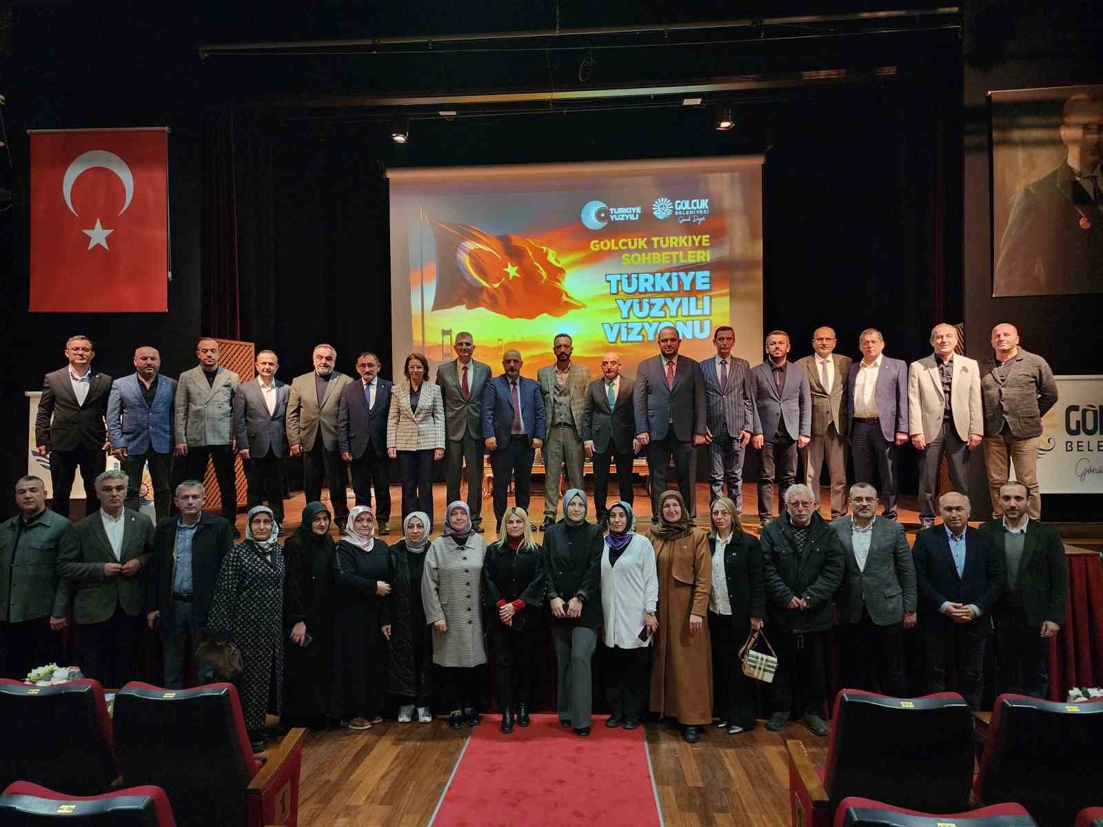 Gölcük’te "Türkiye Yüzyılı" buluşması

