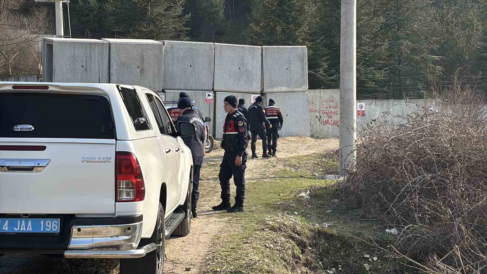 Gölette boğulma tehlikesi geçiren 13 yaşındaki çocuk hastanede hayatını kaybetti
