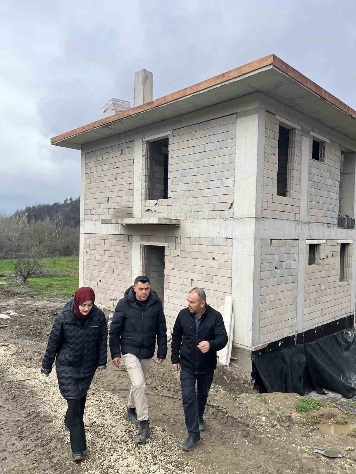 Gölpazarı’nda yangın konutları yükseliyor
