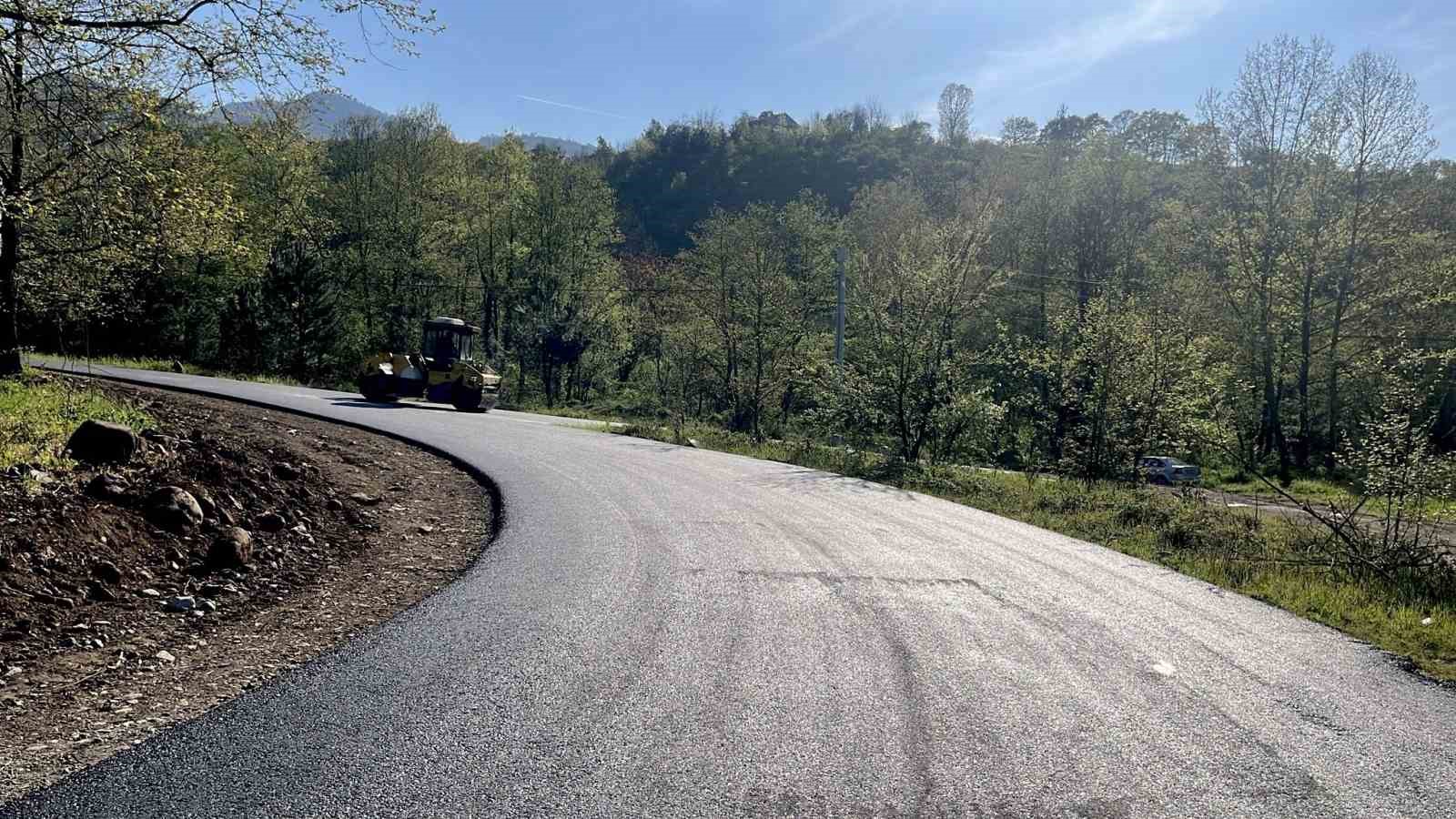 Gölyaka’da 2,7 kilometrelik sıcak asfalt çalışması tamamlandı
