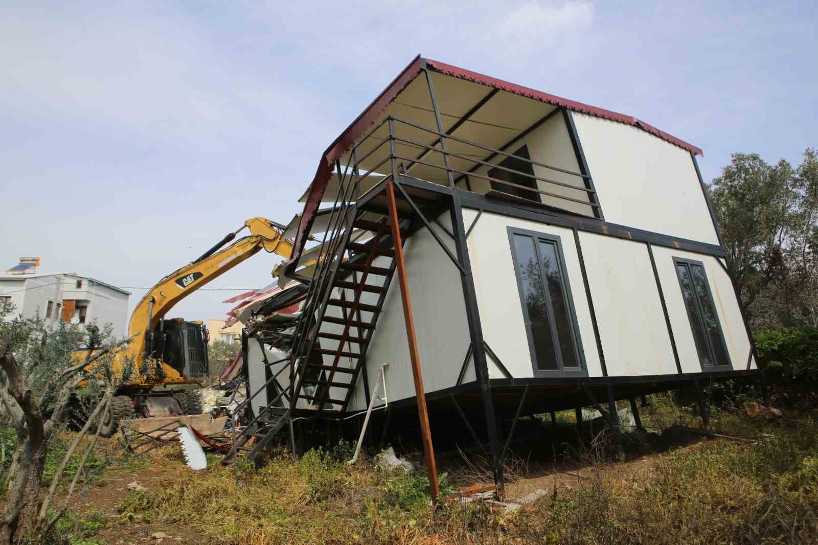 Gölyazı’da kaçak yapılara geçit yok
