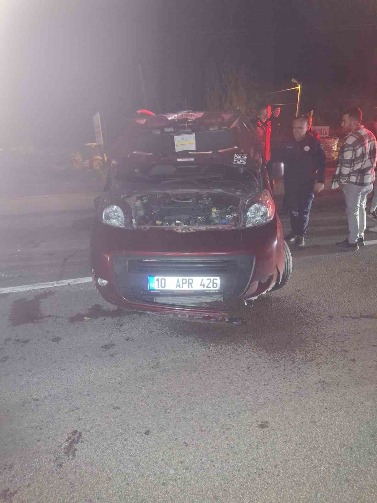 Gömeç’te devrilen ticari araçtaki 1 kişi yaralandı
