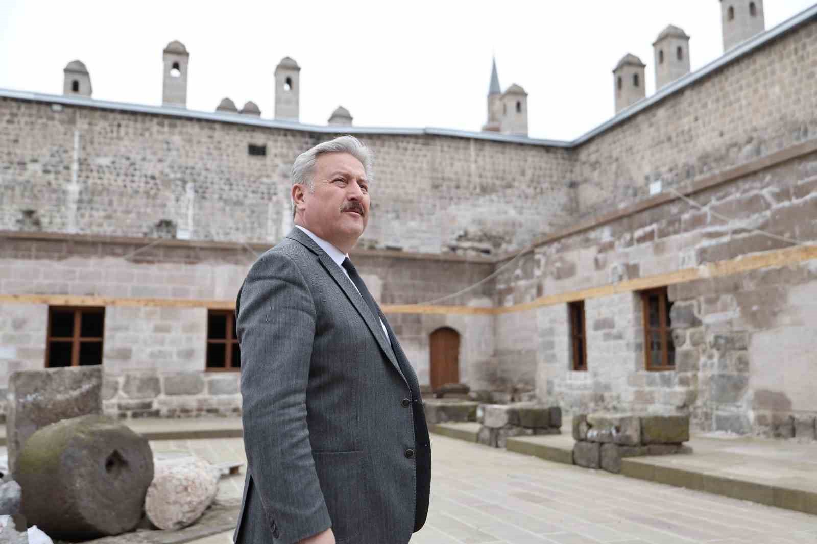 Gön Han’da yaz ayları kültür ve sanatla bir başka olacak
