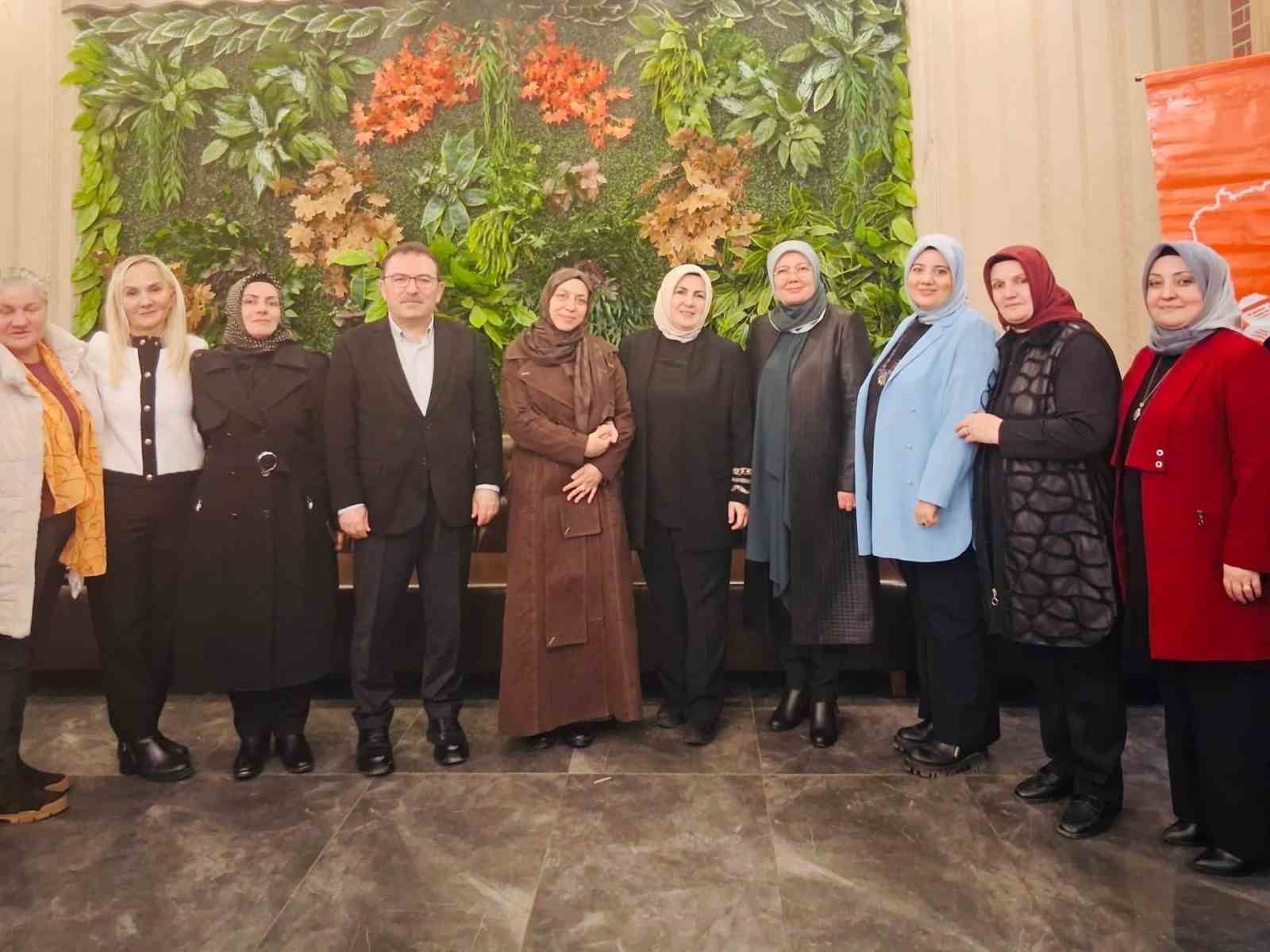 Gönüllü annelerden 440 aileye iftar sofrasında büyük dayanışma
