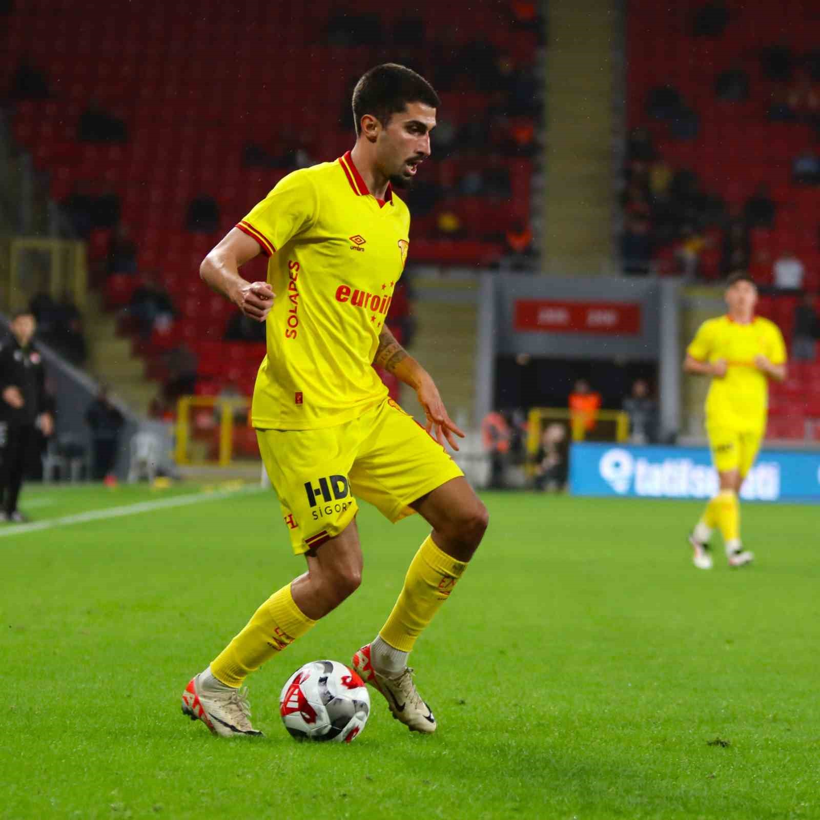 Göztepe, hazırlık maçında galip geldi
