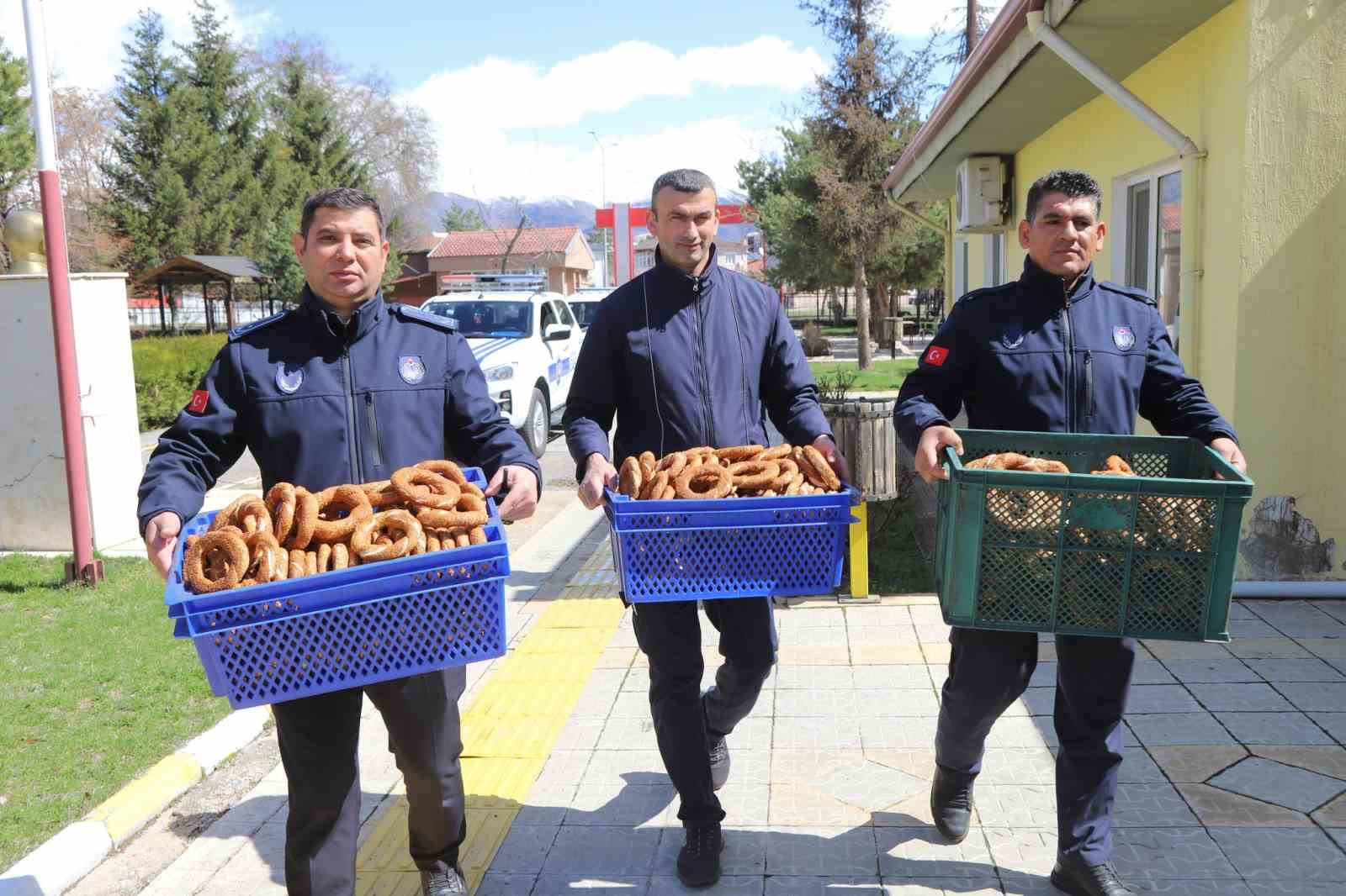 Gramajı eksik simitlere el konuldu
