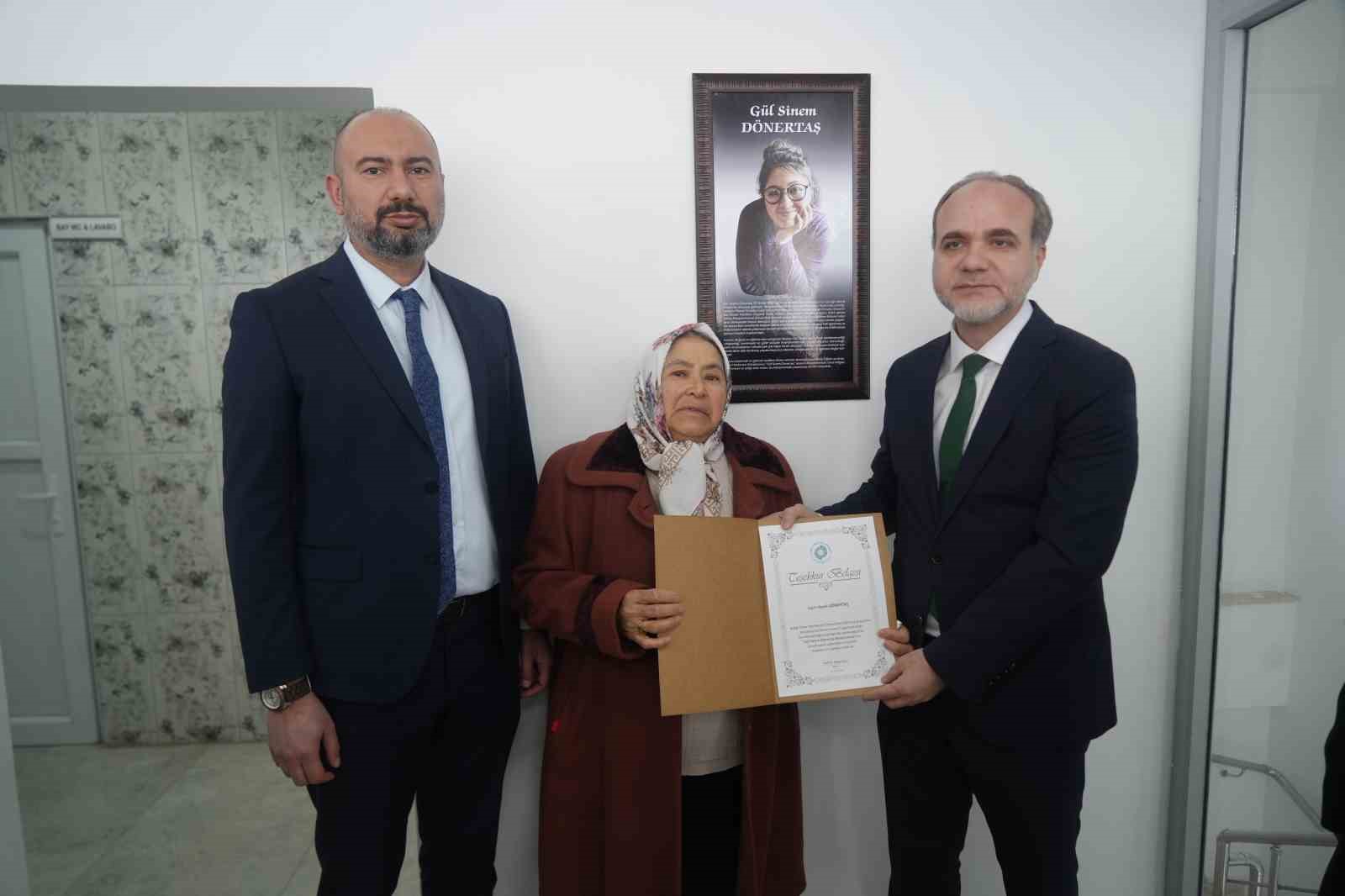 Gül Sinem Dönertaş’ın anısı Niğde’de kurulan kütüphane ile yaşatılıyor
