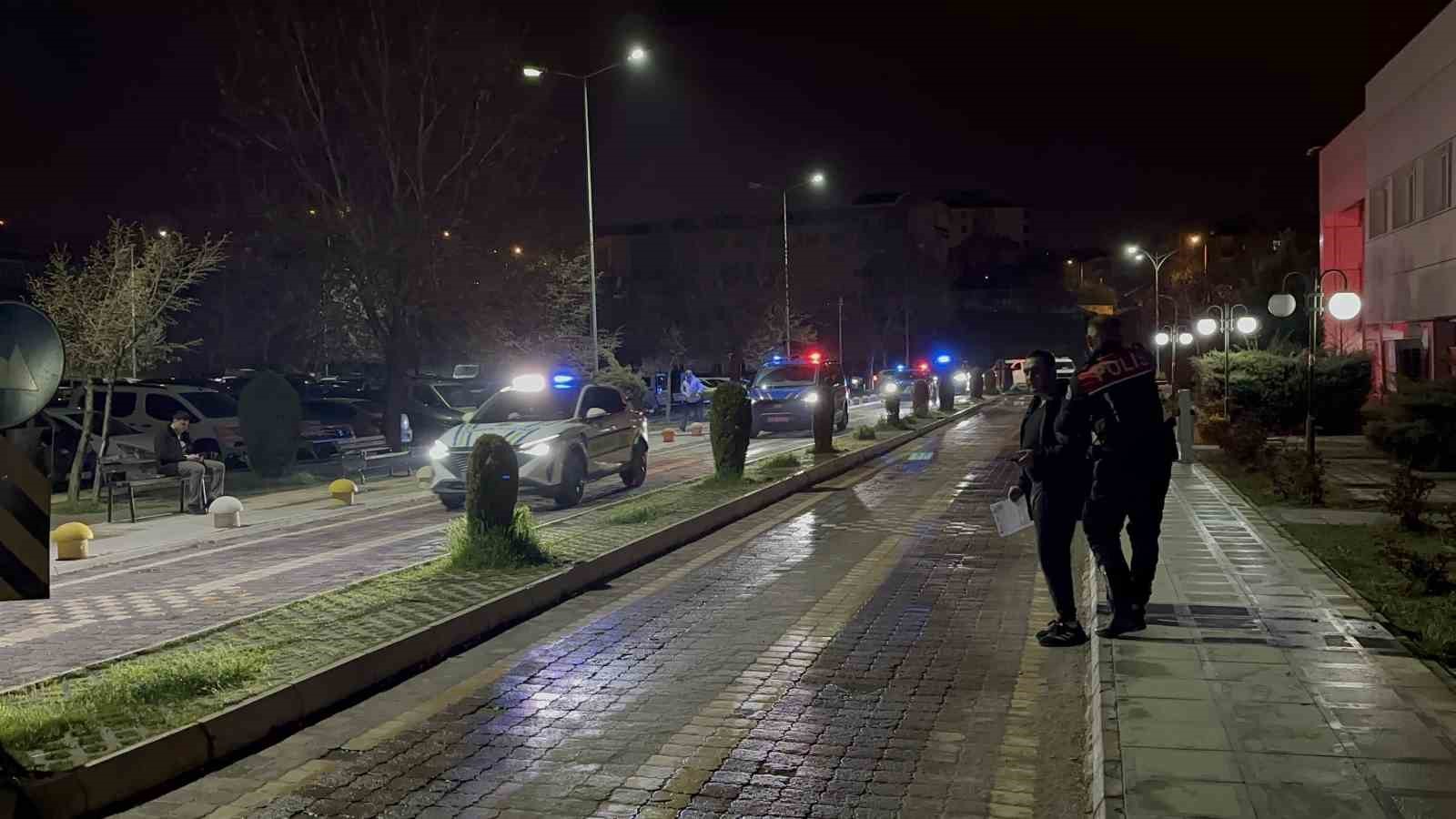 Gülistan Doku soruşturmasında tutuklanan başhekim sağlık kontrolünden geçirildi
