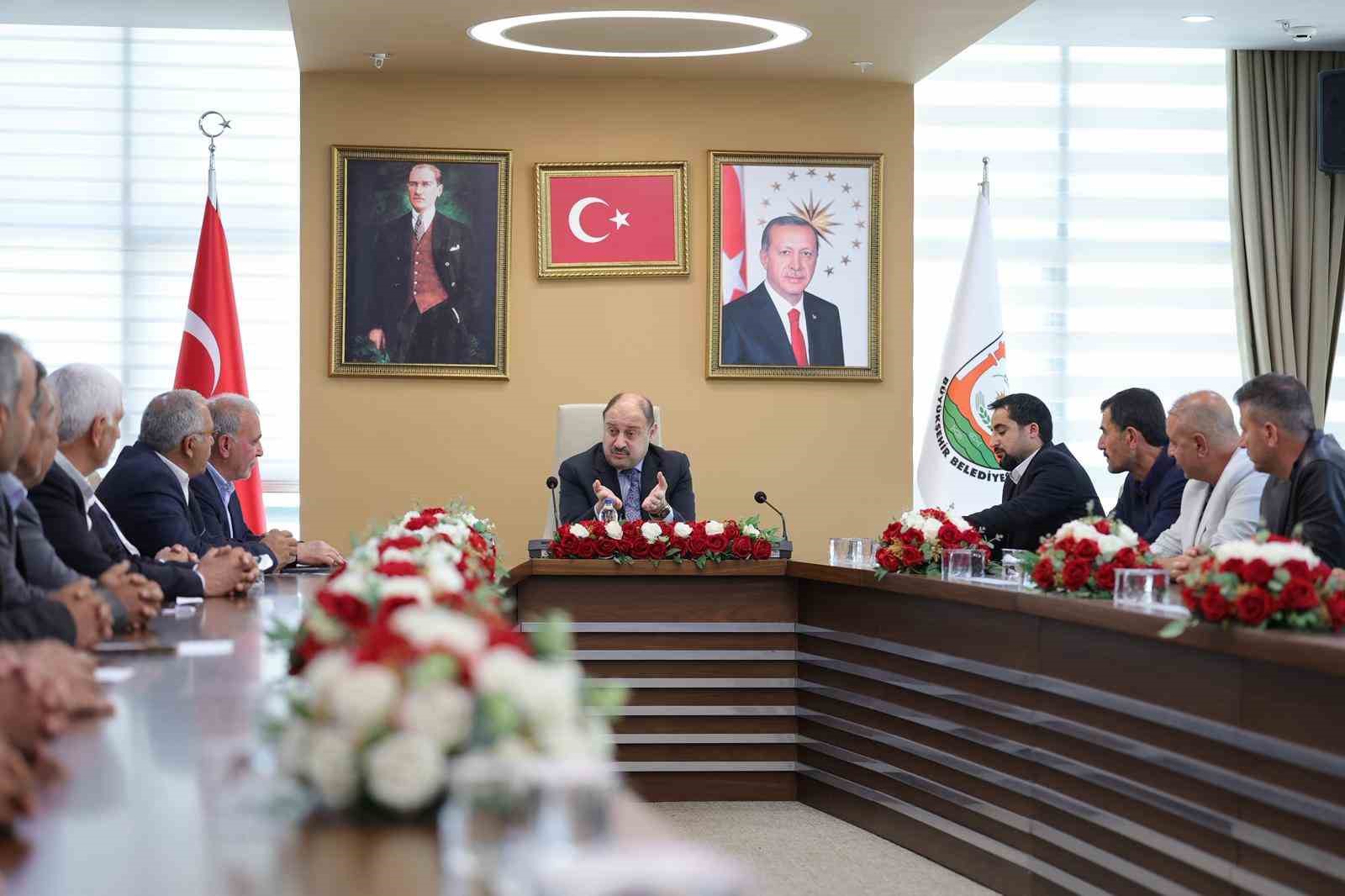 Gülpınar Suruçlu muhtarların taleplerini dinledi
