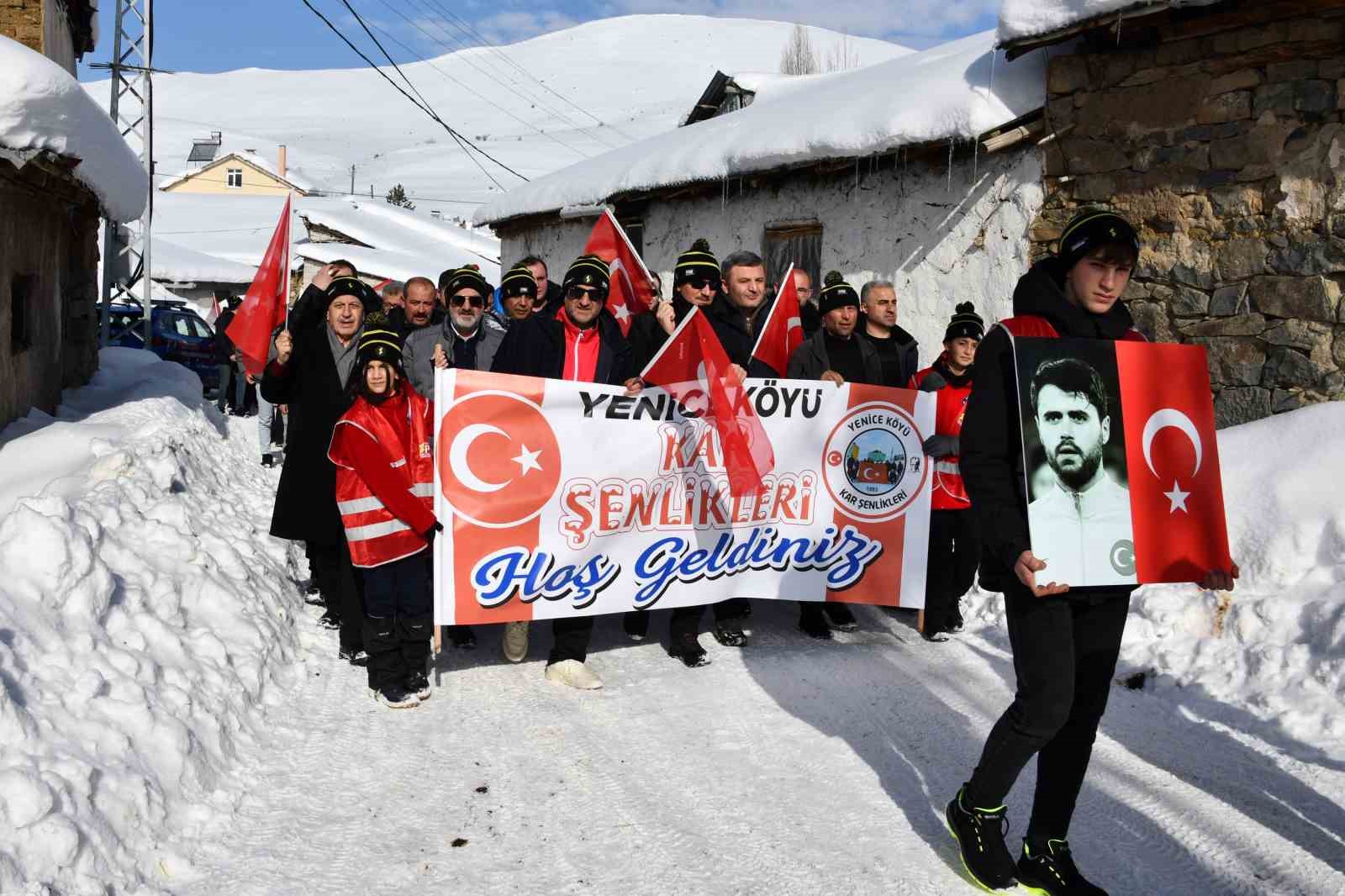 Gümüşhane’de 33. Kar Voleybolu Şenliği Ahmet Çalık anısına düzenlendi
