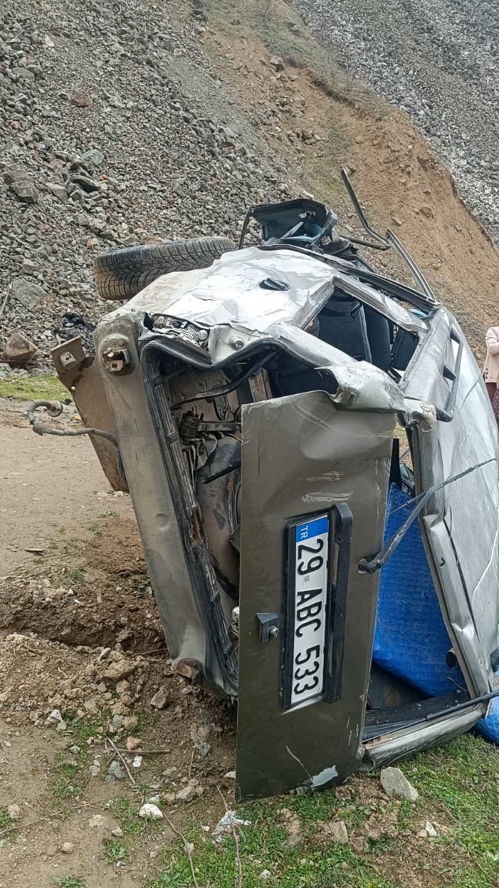 Gümüşhane’de otomobil uçuruma yuvarlandı: 1 ölü
