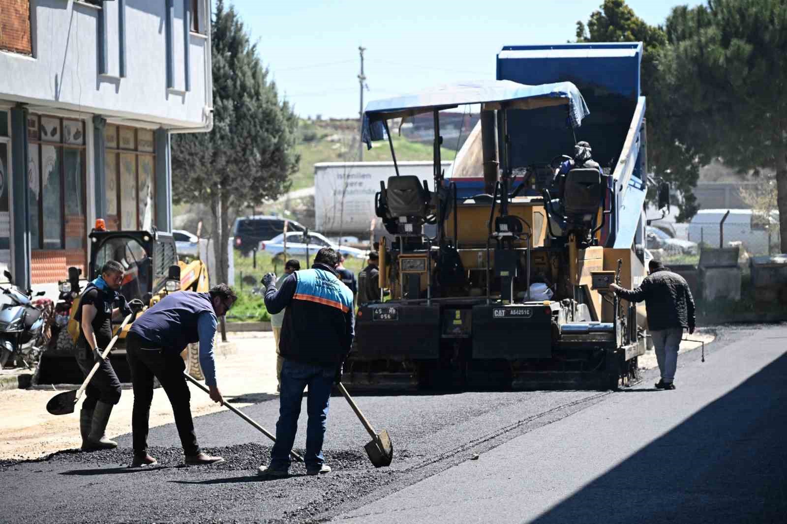 Güneş yüzünü gösterdi, sanayi yolları yenilendi
