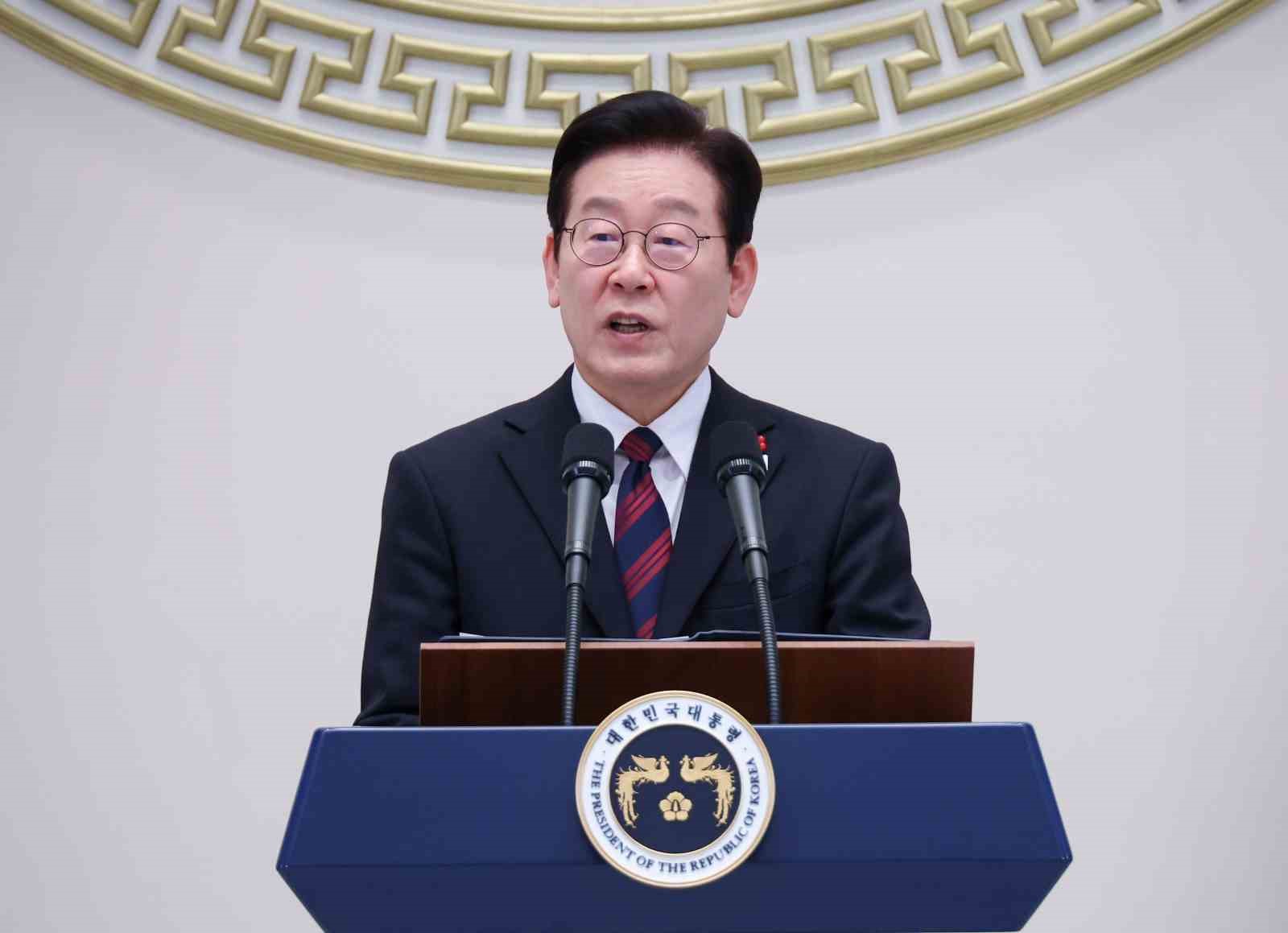 Güney Kore Devlet Başkanı Lee: "Çin Devlet Başkanı Xi’nin muhteşem bir lider olduğunu düşünüyorum"
