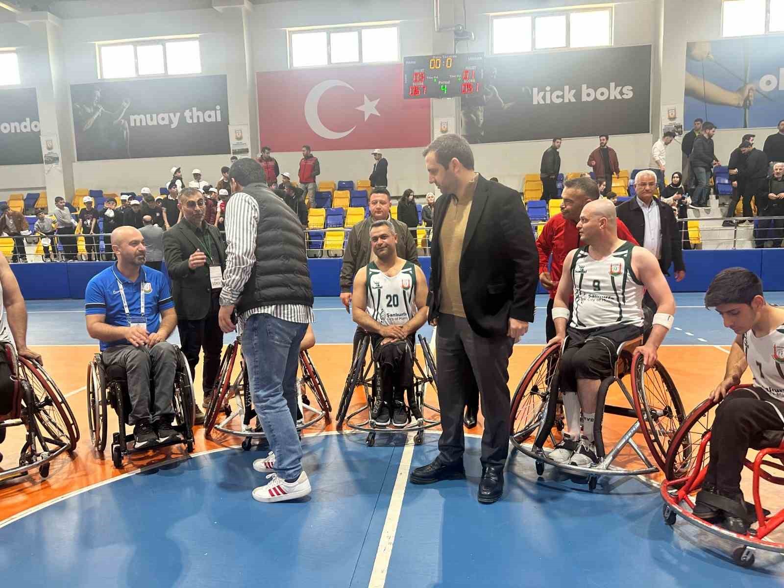 Güneydoğu derbisinde gülen taraf Şanlıurfa oldu
Güneydoğu derbisinde gülen taraf Şanlıurfa oldu