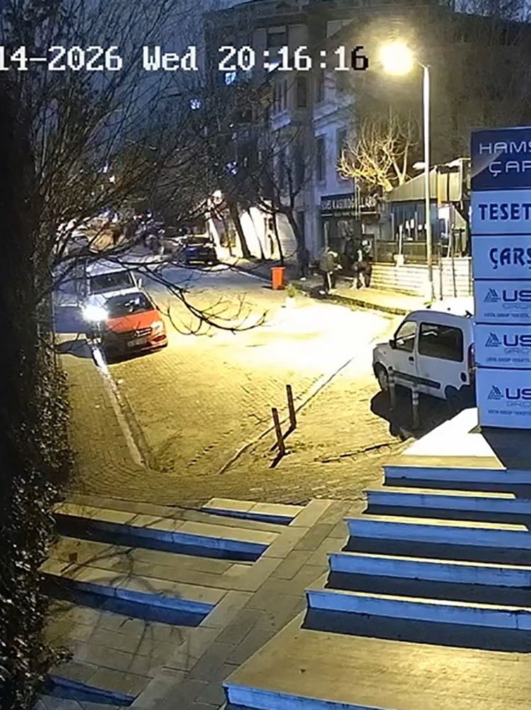 Güngören’de "yan baktın" kavgası cinayetle bitti: 16 yaşındaki Atlas’ın bıçaklandığı an kamerada
