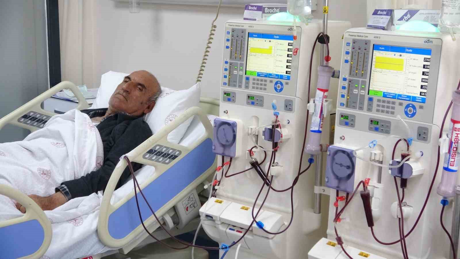 Gürpınar Devlet Hastanesi hemodiyaliz ünitesi hizmete başladı
