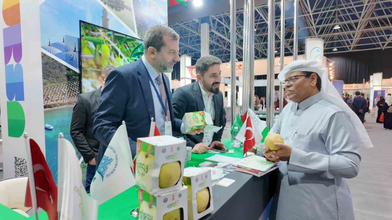 Gürsu armudu Cidde Turizm Fuarı’nda
