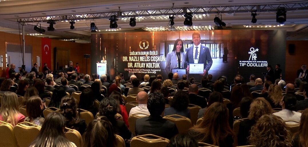 Güven Hastanesi’nden Tıp Bayramı’nda ödül töreni
