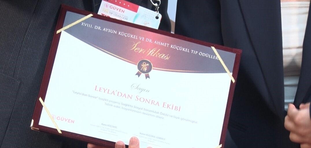 Güven Hastanesi’nden Tıp Bayramı’nda ödül töreni
