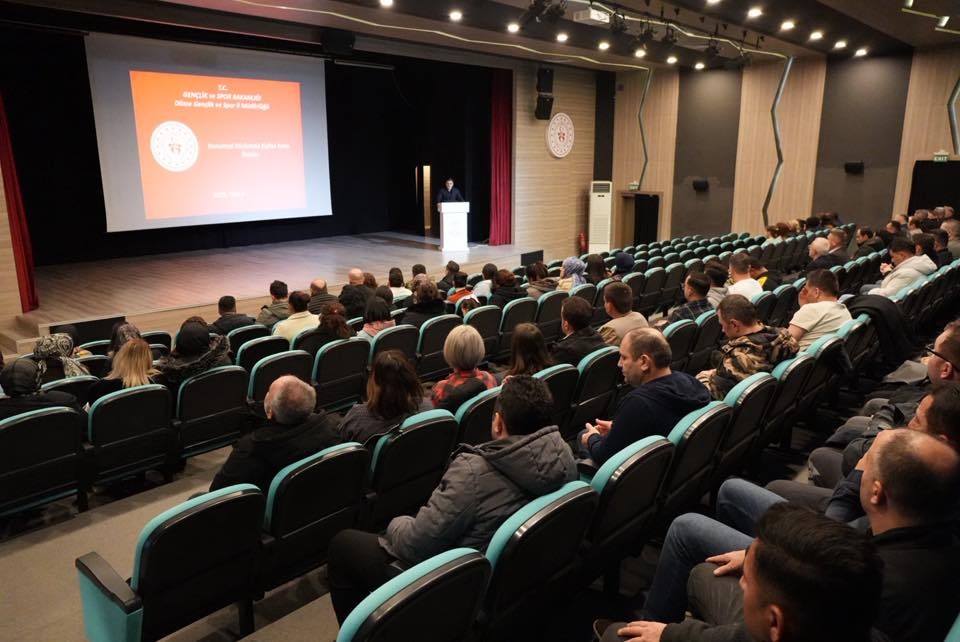 Güvenlik personellerine hizmet içi eğitim verildi
